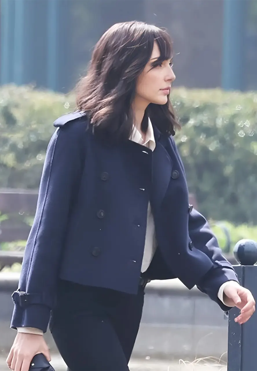 Heart Of Stone 2023 Gal Gadot Blue Jacket - Image 2
