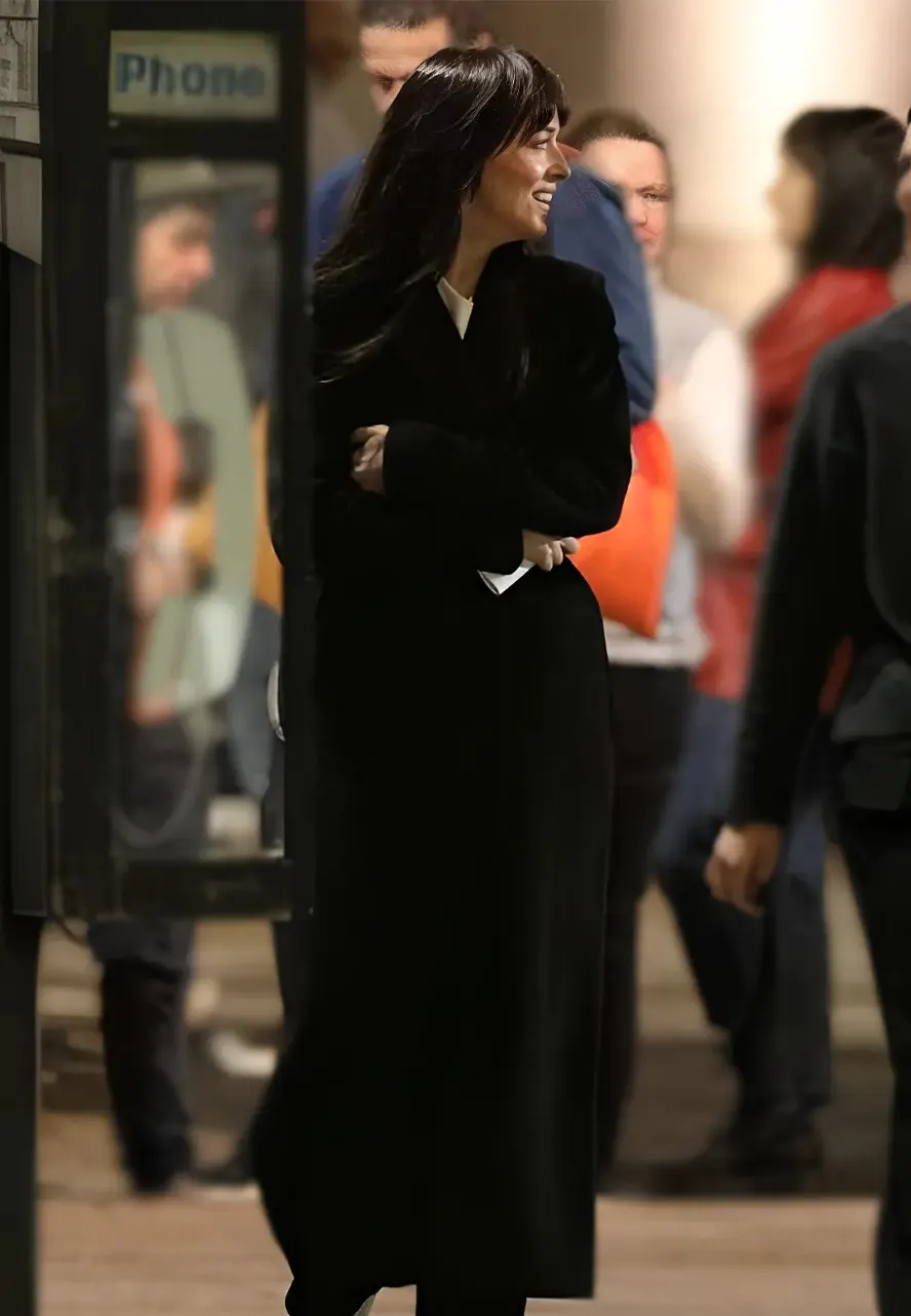 Madame Web 2024 Dakota Johnson Black Coat - Image 3