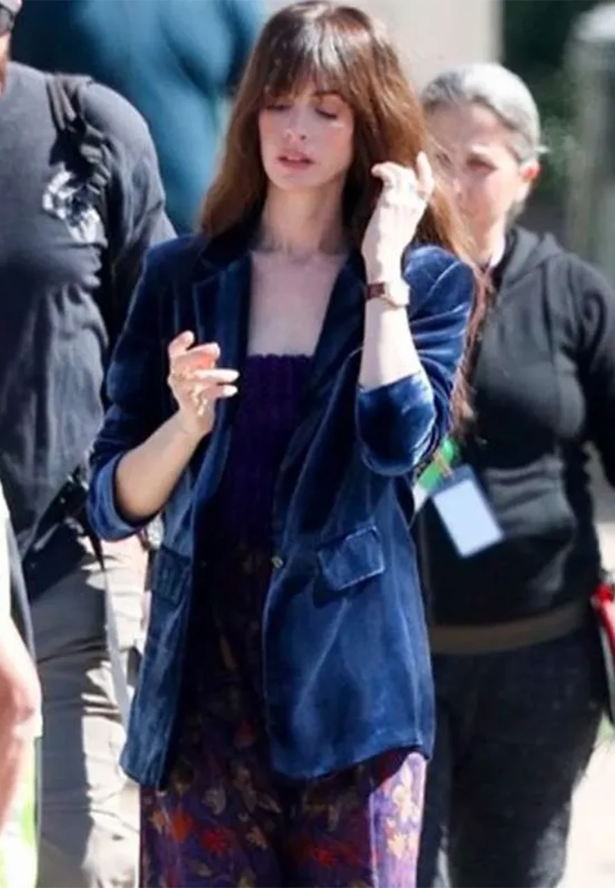 The Idea Of You 2024 Anne Hathaway Blue Blazer