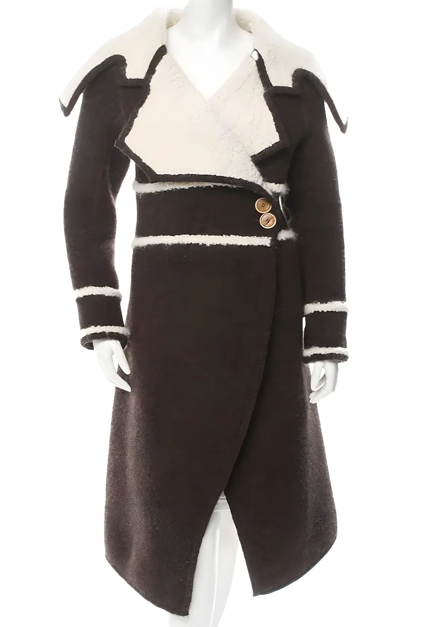 Cameron Diaz The Holiday Coat - Image 4